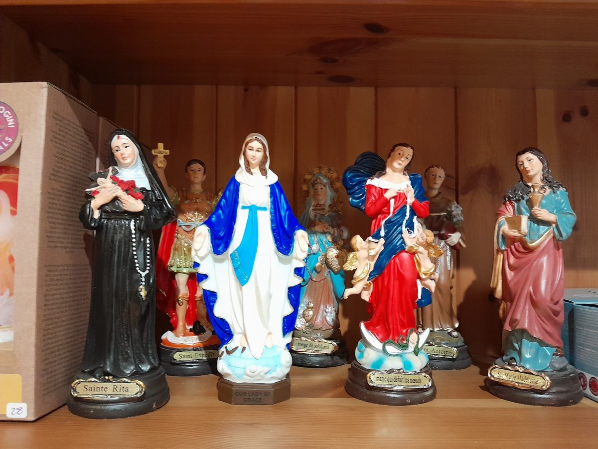 Statuettes religieuses : Vierge Marie, saints